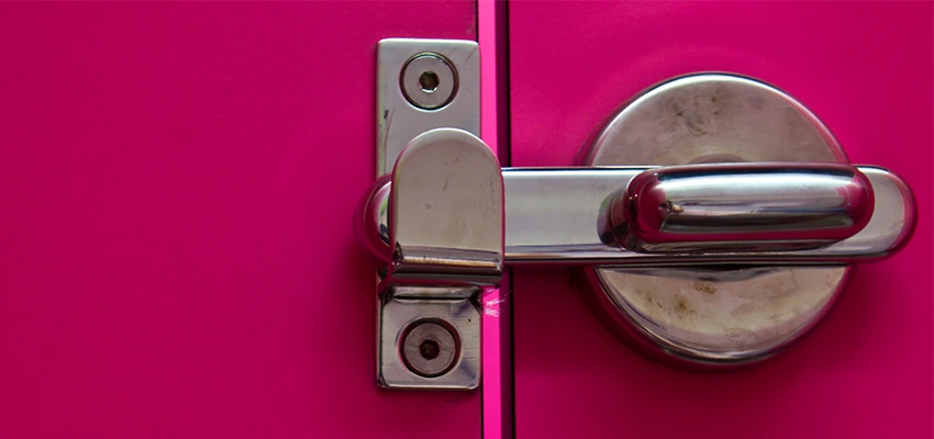 Childproof Gate Lock in North Miami Beach