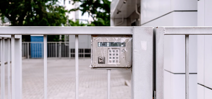 Gate Locks For Metal Gates in North Miami Beach