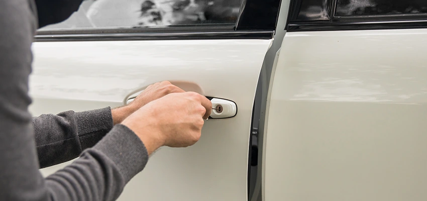 Unlock Car Door Service in North Miami Beach